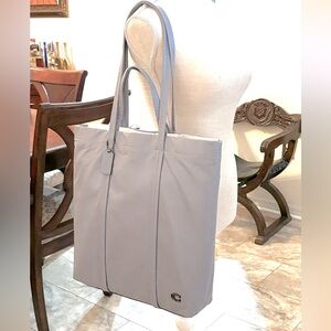 Authentic NWT COACH Grey Blue Paper Weight Leather Tote Style CO839 $495